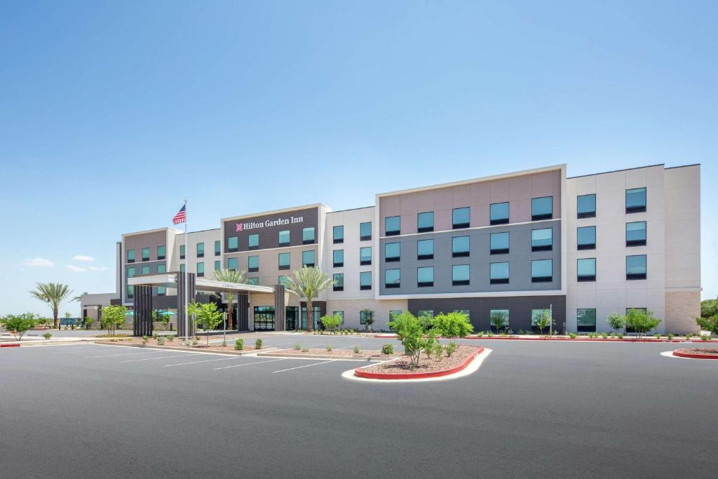 Hilton Garden Inn Surprise Phoenix image