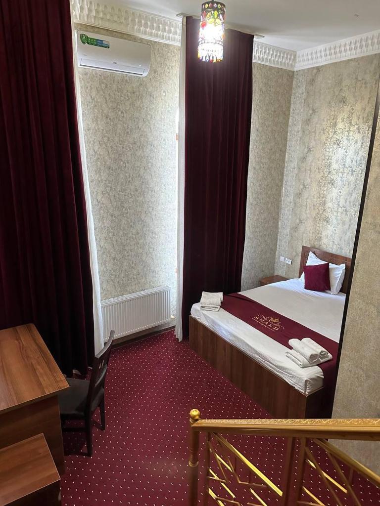 Boutique hotel Shakh - Tap to explore photos