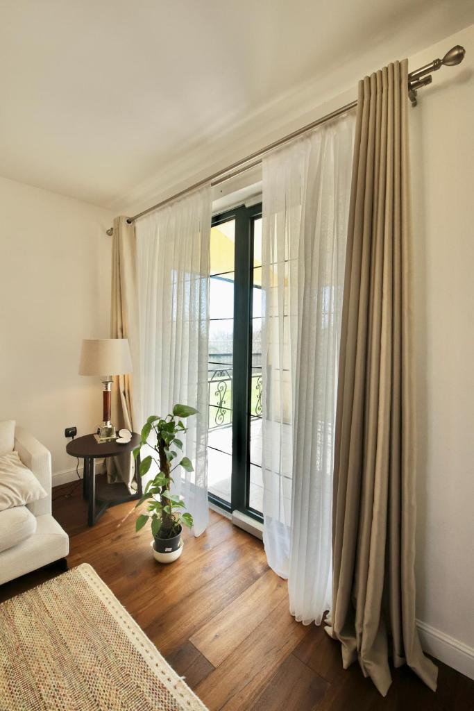 Home Filip photo 4