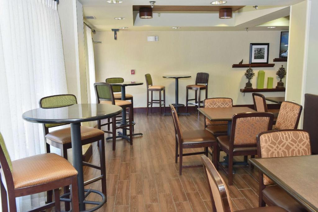 Hampton Inn Ruston photo 3