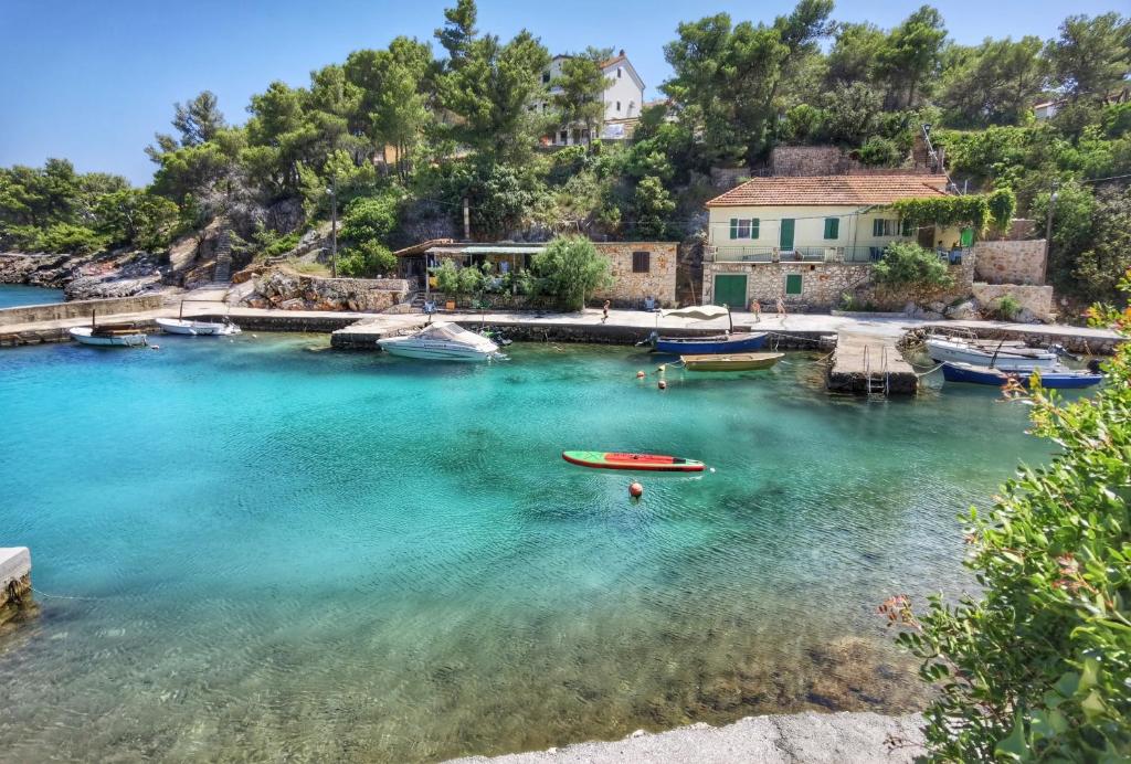 HOLIDAY HVAR lux photo 1
