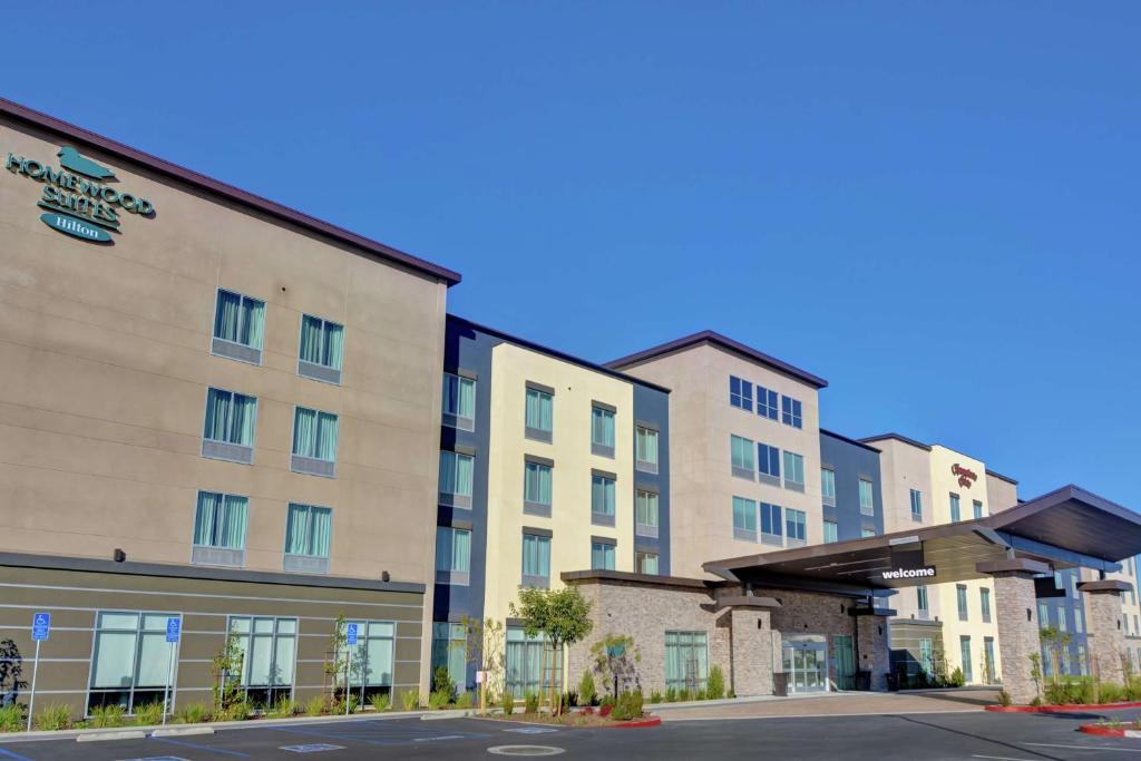 Homewood Suites by Hilton Chula Vista-Eastlake image