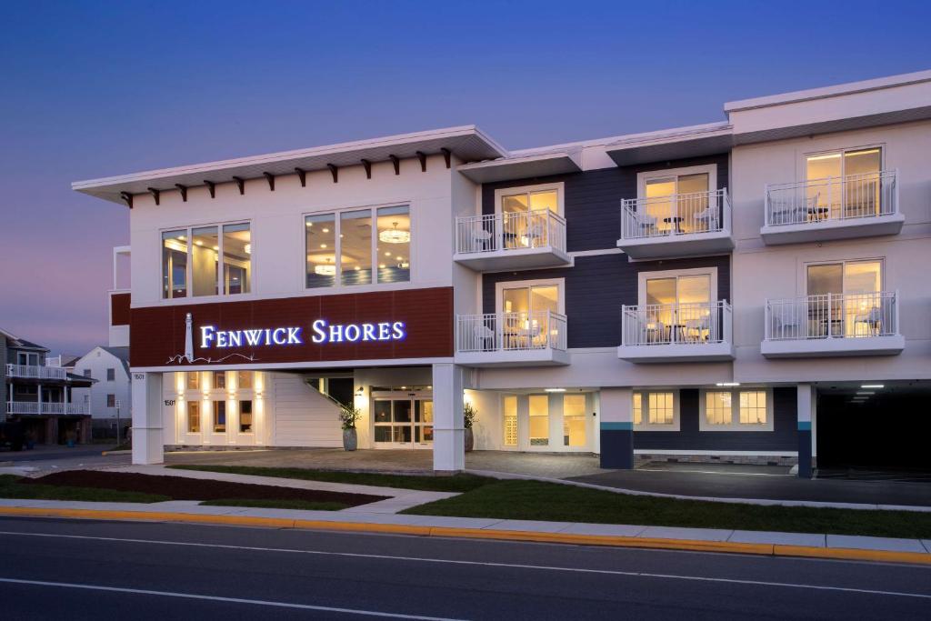 Fenwick Shores, Tapestry Collection by Hilton image