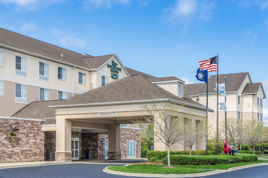 Homewood Suites by Hilton Louisville-East image