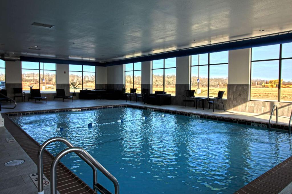 Hampton Inn West Plains photo 4