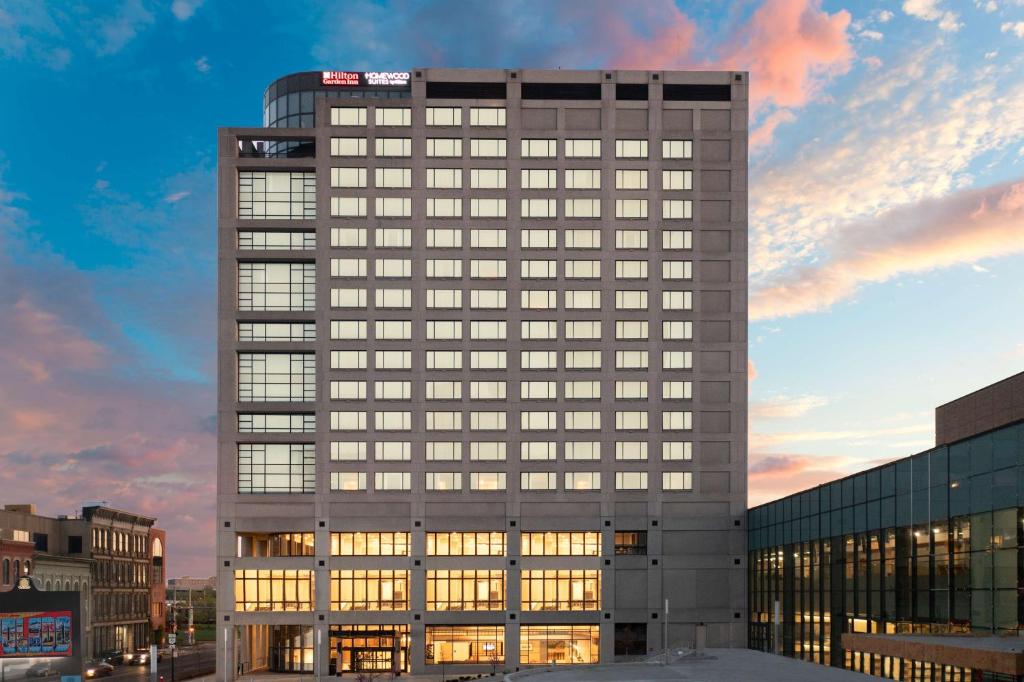 Hilton Garden Inn Toledo Downtown photo 1