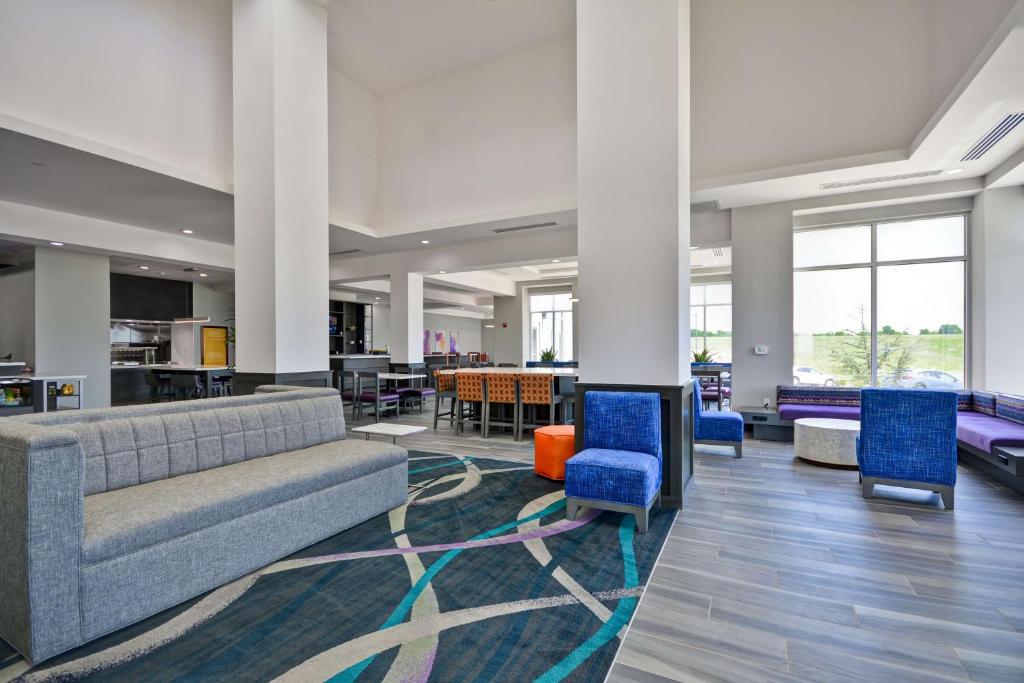 Hilton Garden Inn Tulsa-Broken Arrow, OK photo 3