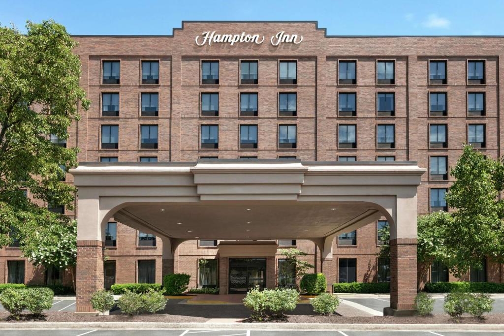 Hampton Inn Washington-Dulles International Airport South photo 2