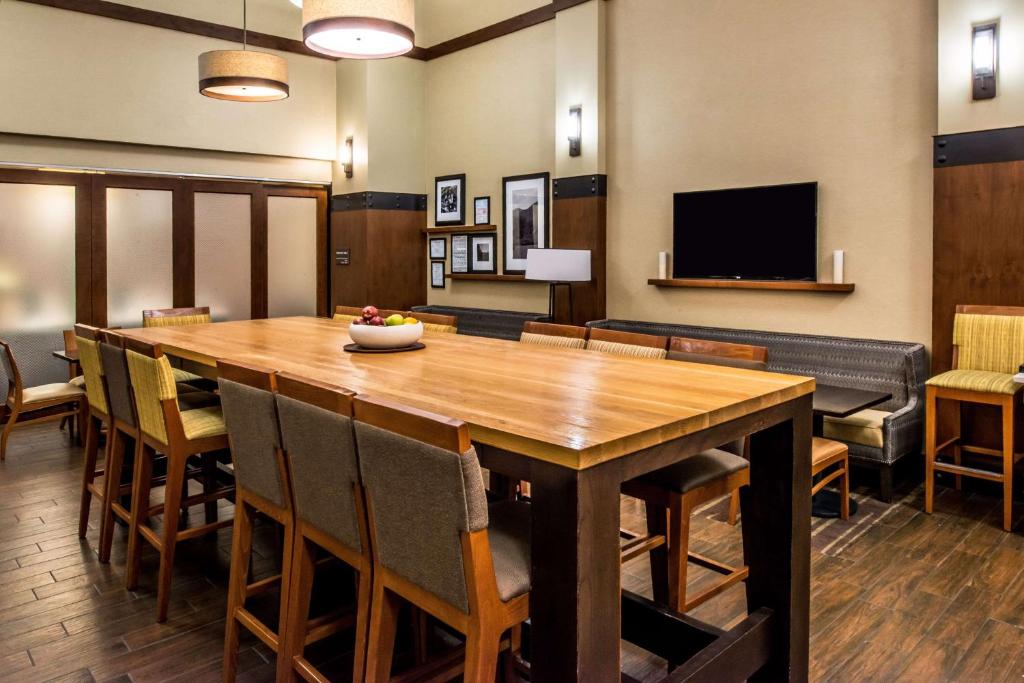 Hampton Inn & Suites Boulder North photo 4