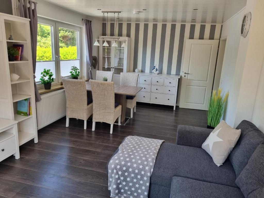**Ferienhaus Kehrwieder** nahe der OSTSEE photo 2