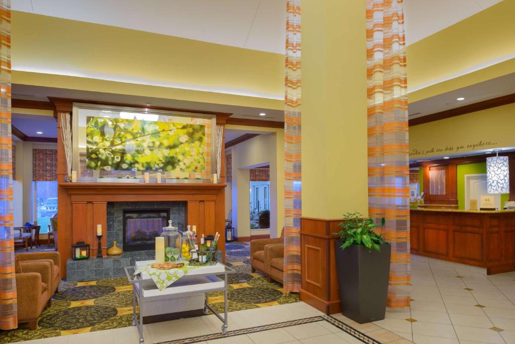 Hilton Garden Inn Joplin photo 2