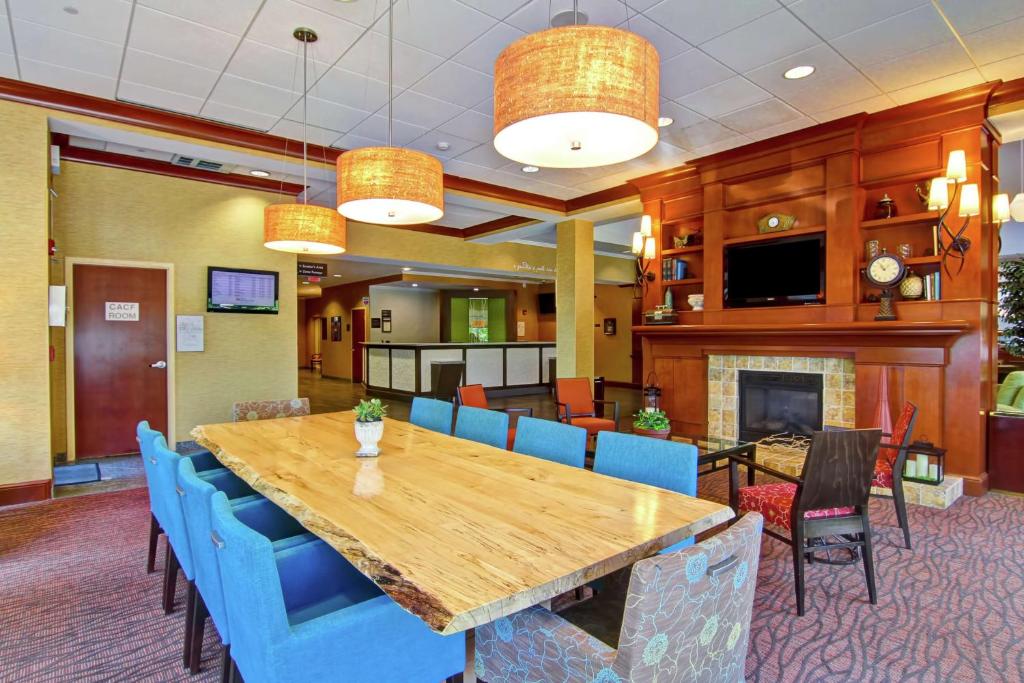 Hilton Garden Inn Ottawa Airport photo 2