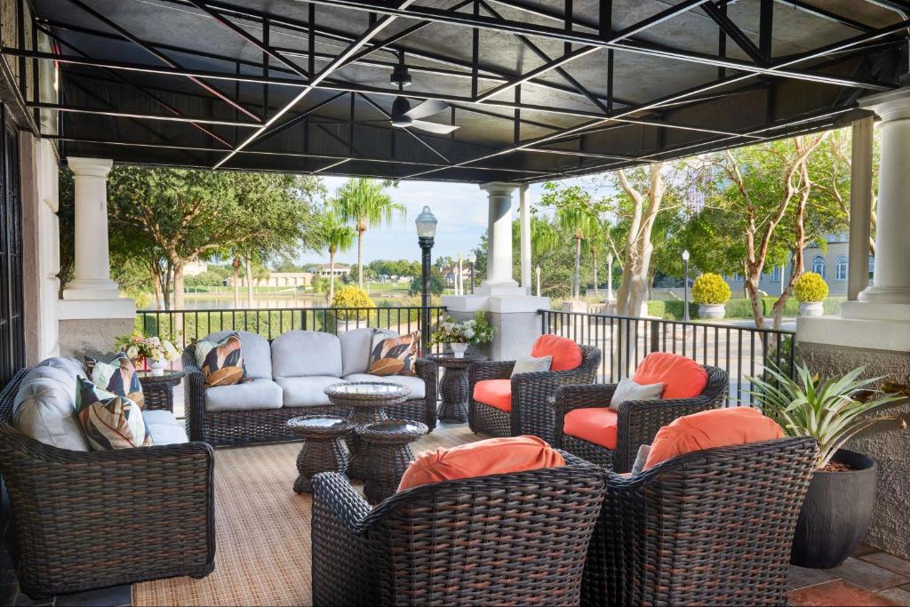 The Terrace Hotel Lakeland, Tapestry Collection by Hilton photo 3