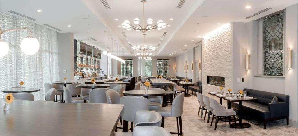 DoubleTree by Hilton Hotel Charlottesville image