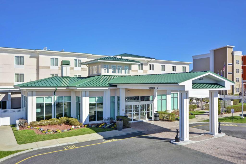 Hilton Garden Inn Riverhead image