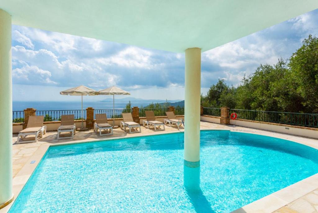 Villa Emilios photo 3