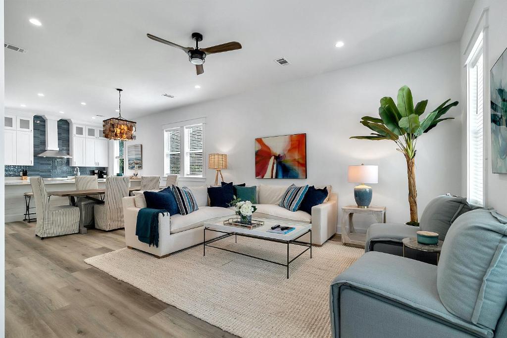 30A Pet Friendly Beach House - Turquoise Tides at Treetops by Panhandle Getaways photo 3