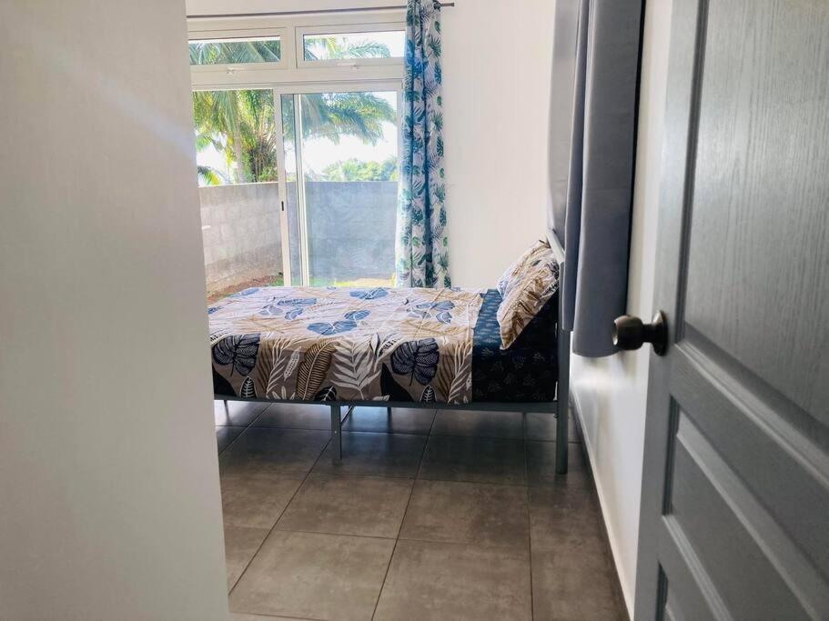 FARE ARUE maison spacieuse avec 2 chambres et 2 salles de bain photo 3