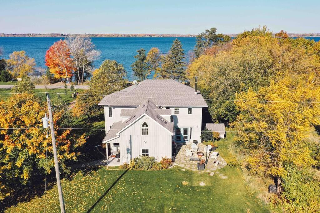 Loyalist Lakehouse with Private Beach