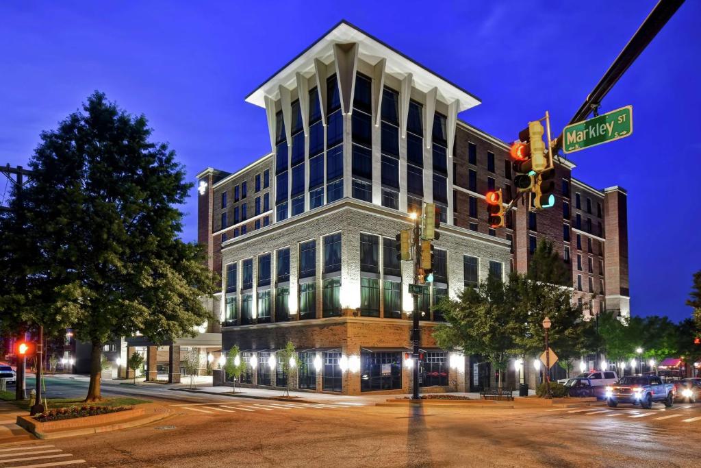 Homewood Suites by Hilton Greenville Downtown image