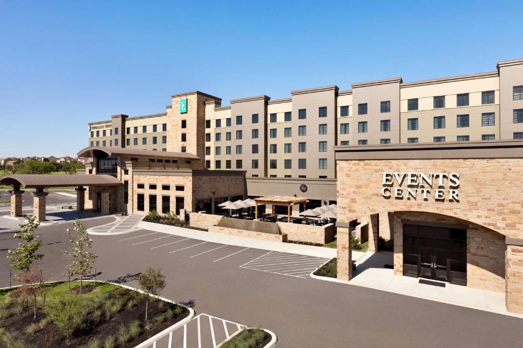 Embassy Suites by Hilton San Antonio Brooks Hotel & Spa image