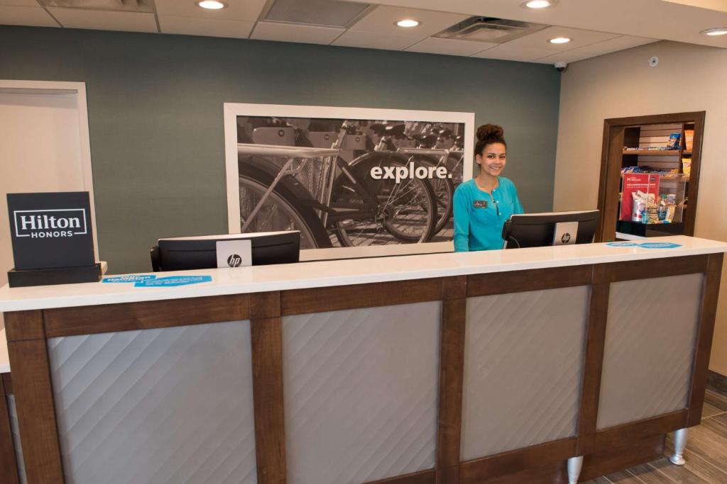 Hampton Inn & Suites Bay City photo 4