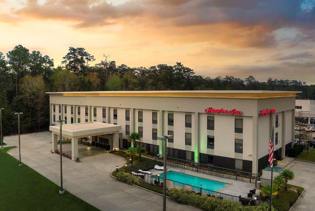 Hampton Inn Covington/Mandeville photo 1