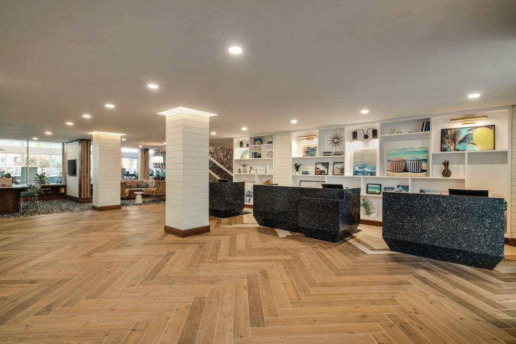 DoubleTree by Hilton Ocean City Oceanfront photo 4