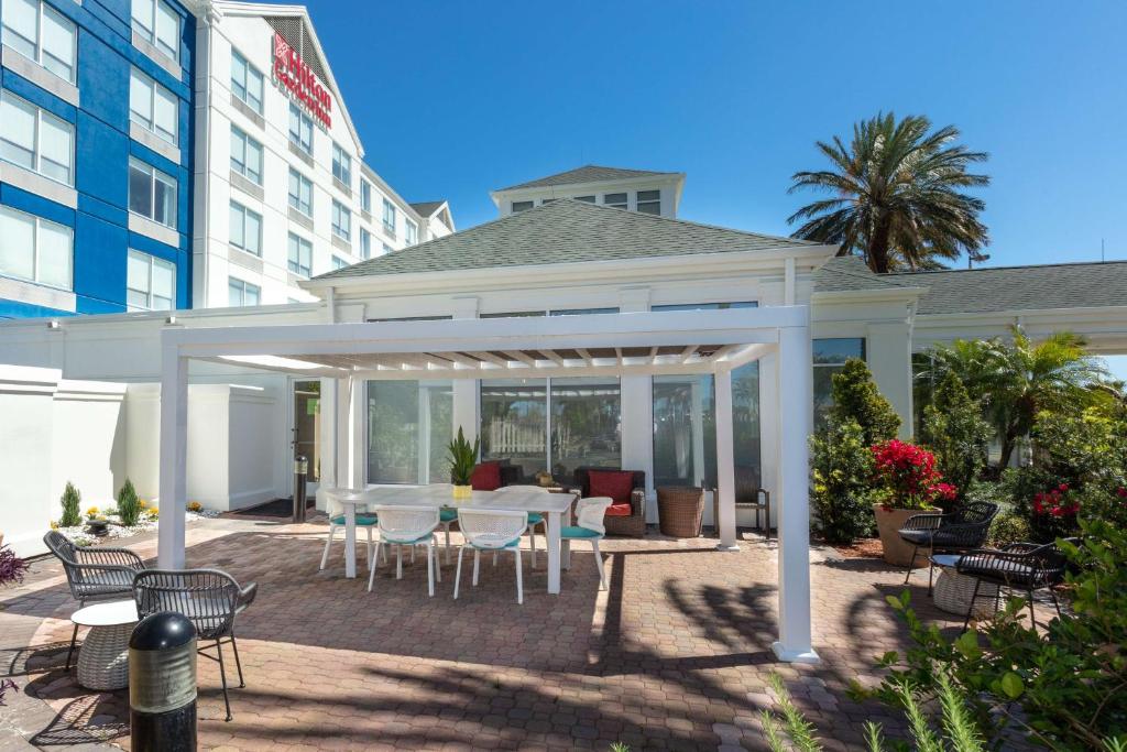 Hilton Garden Inn Daytona Beach Airport photo 2