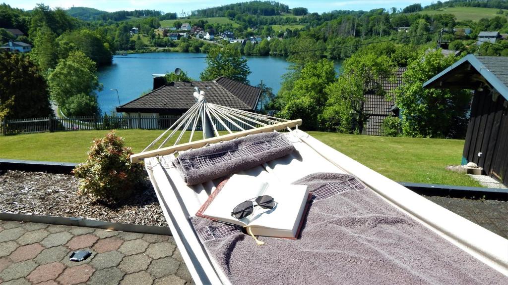 Exklusive Ferienwohnung 'Agger-Blick' mit großer Seeblick-Terrasse & Sauna photo 3