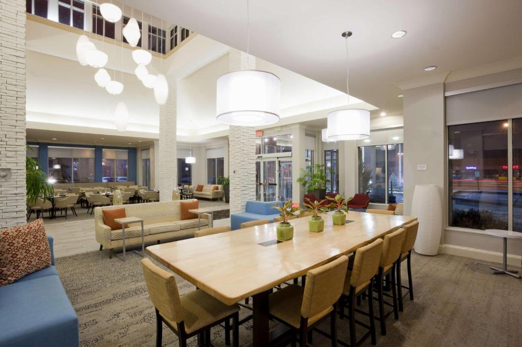 Hilton Garden Inn Minneapolis Eagan photo 2