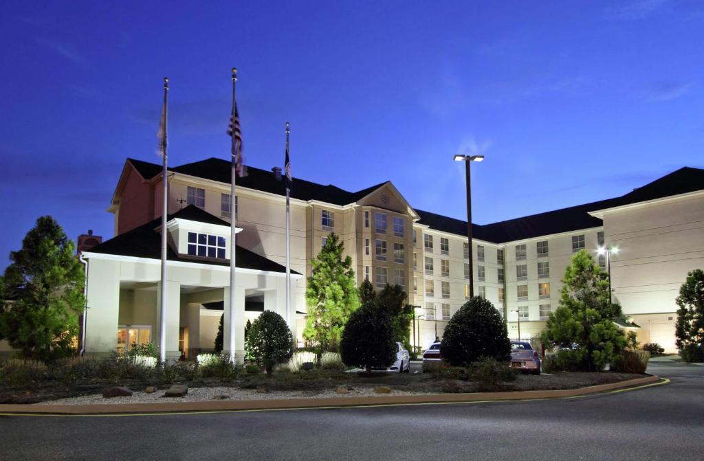 Homewood Suites by Hilton Chesapeake - Greenbrier photo 1