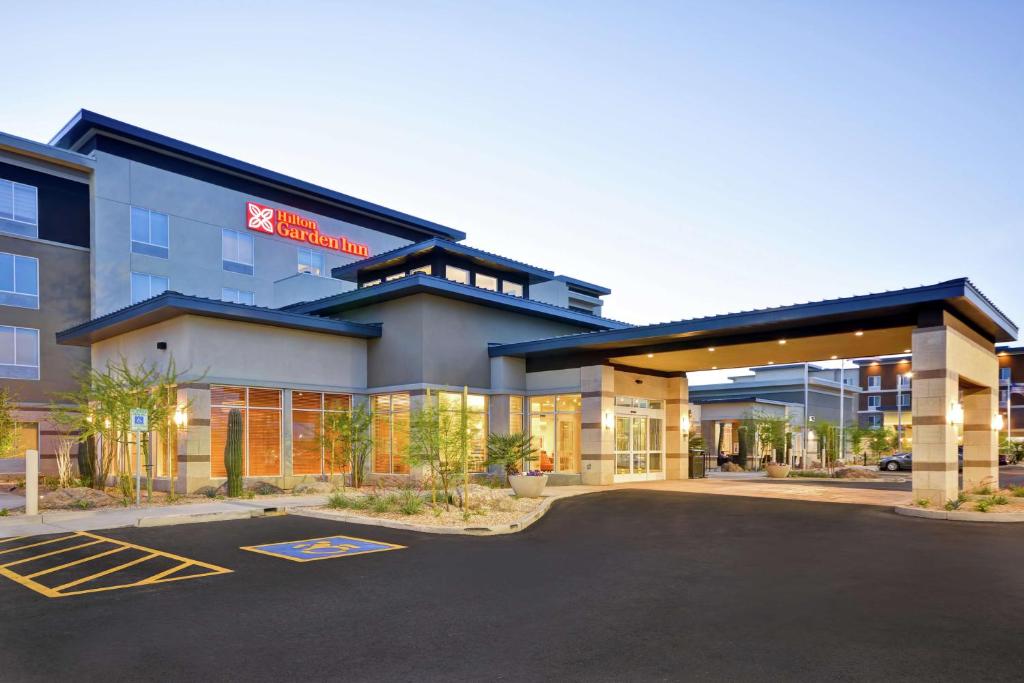 Hilton Garden Inn Phoenix/Tempe ASU Area image