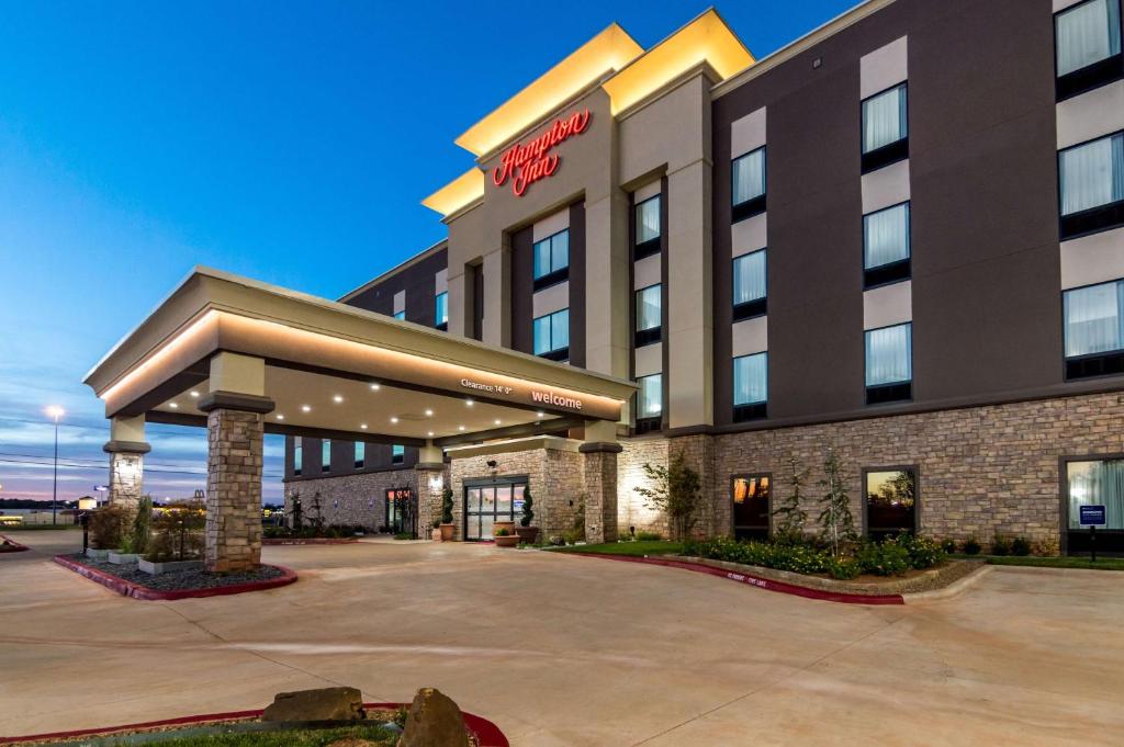 Hampton Inn Oklahoma City Northeast OK photo 1