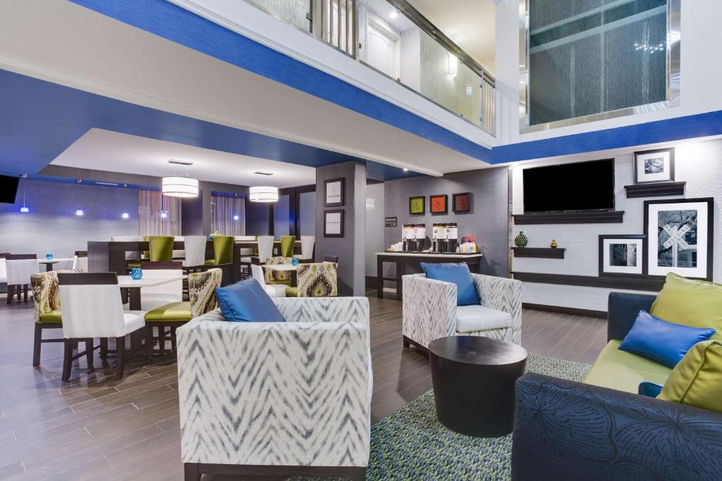 Hampton Inn Norcross photo 3