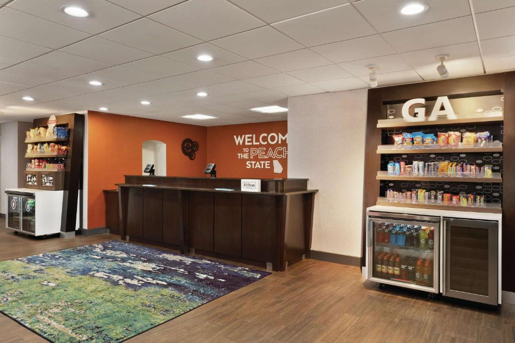 Hampton Inn Atlanta-Stone Mountain photo 3