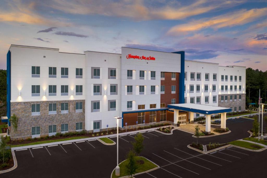 Hampton Inn & Suites Lexington Columbia image