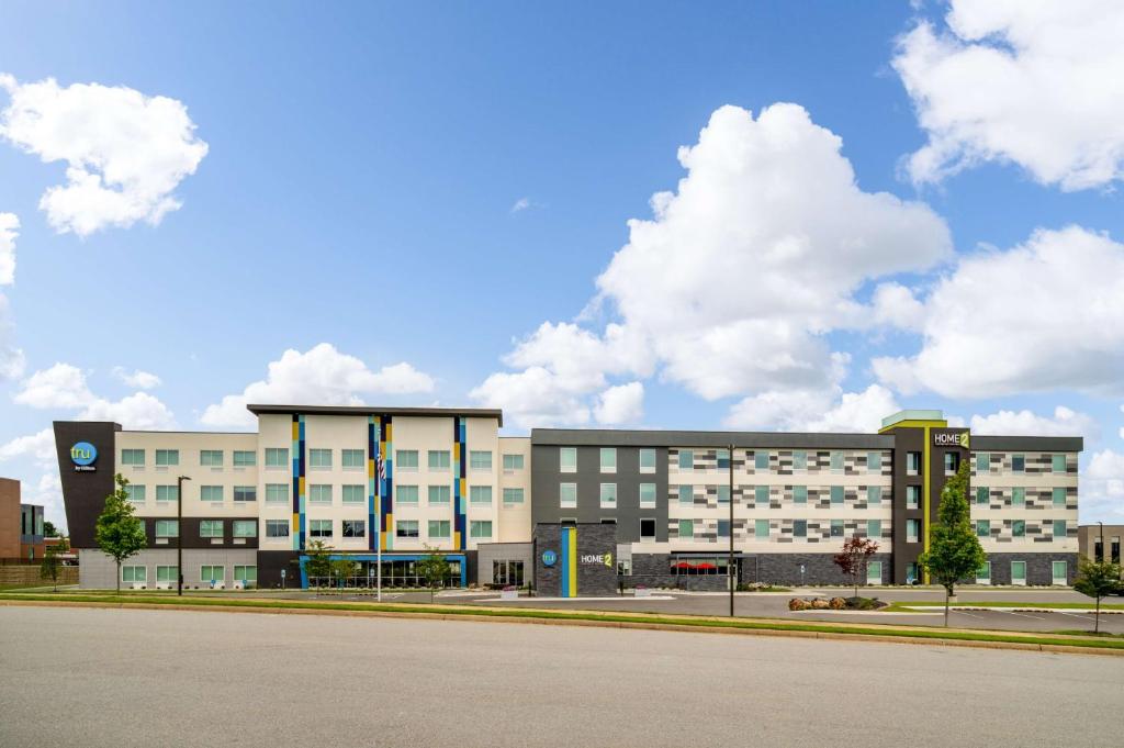 Home2 Suites by Hilton North Little Rock image