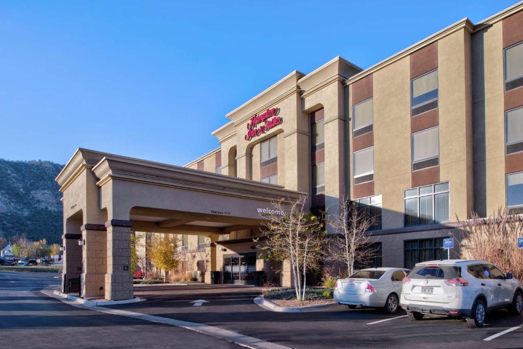 Hampton Inn & Suites Rifle image