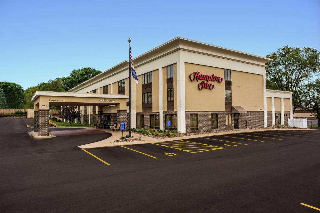 Hampton Inn Rochester photo 2