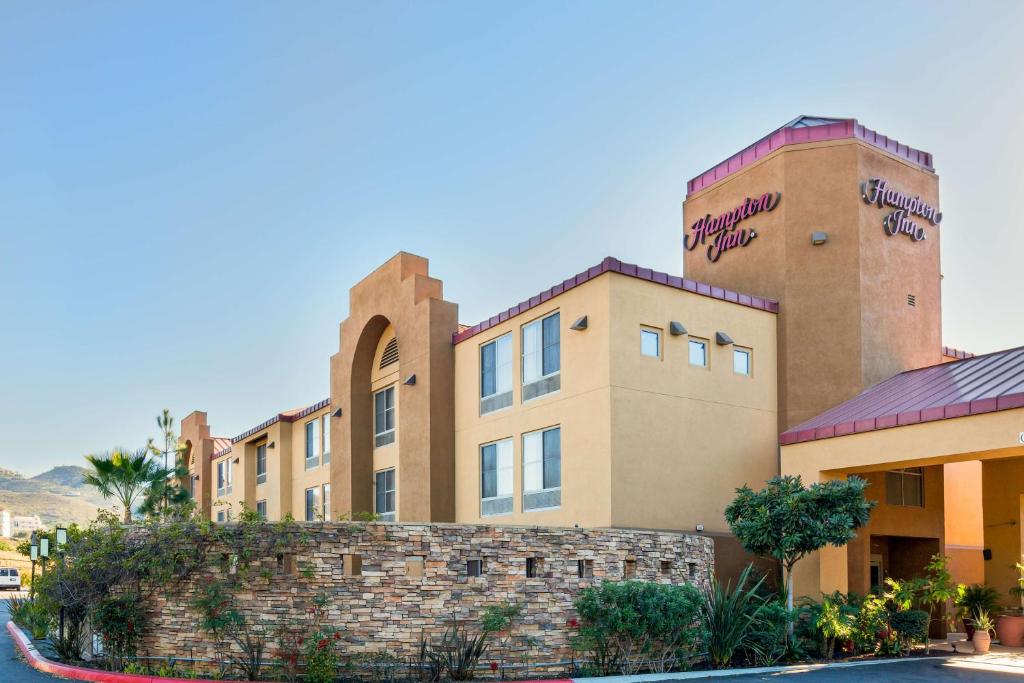 Hampton Inn San Marcos, CA image