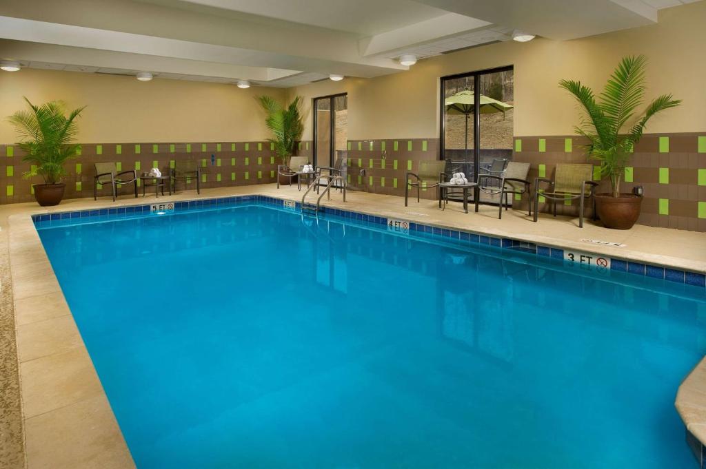 Hampton Inn Cleveland Tennessee photo 4
