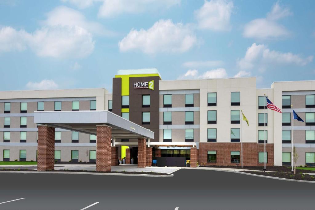 Home2 Suites by Hilton Indianapolis Airport image