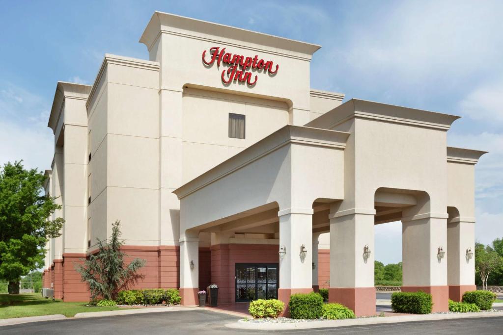 Hampton Inn Duncan photo 1