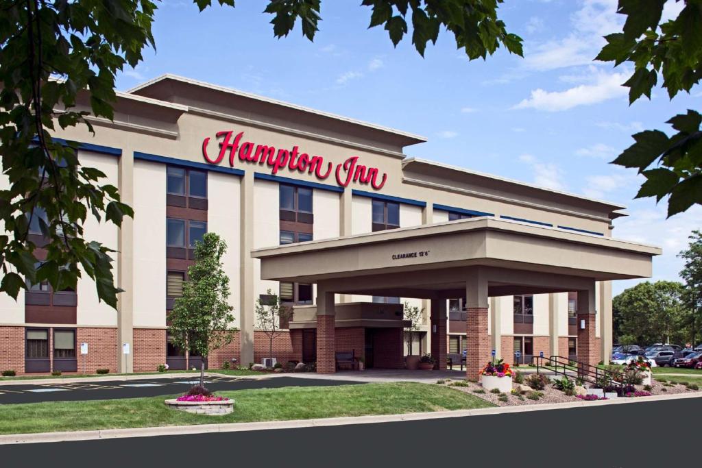 Hampton Inn Madison East Towne Mall Area image