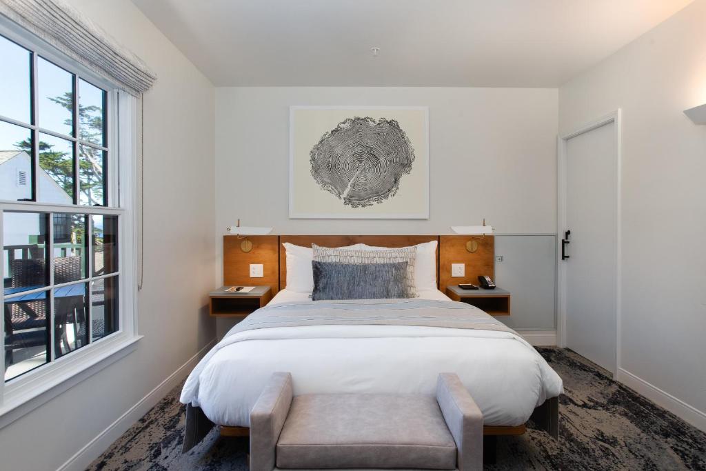 Carmel Beach Hotel photo 4