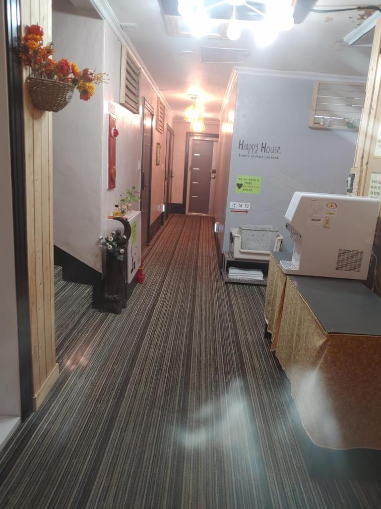T stay guesthouse photo 2
