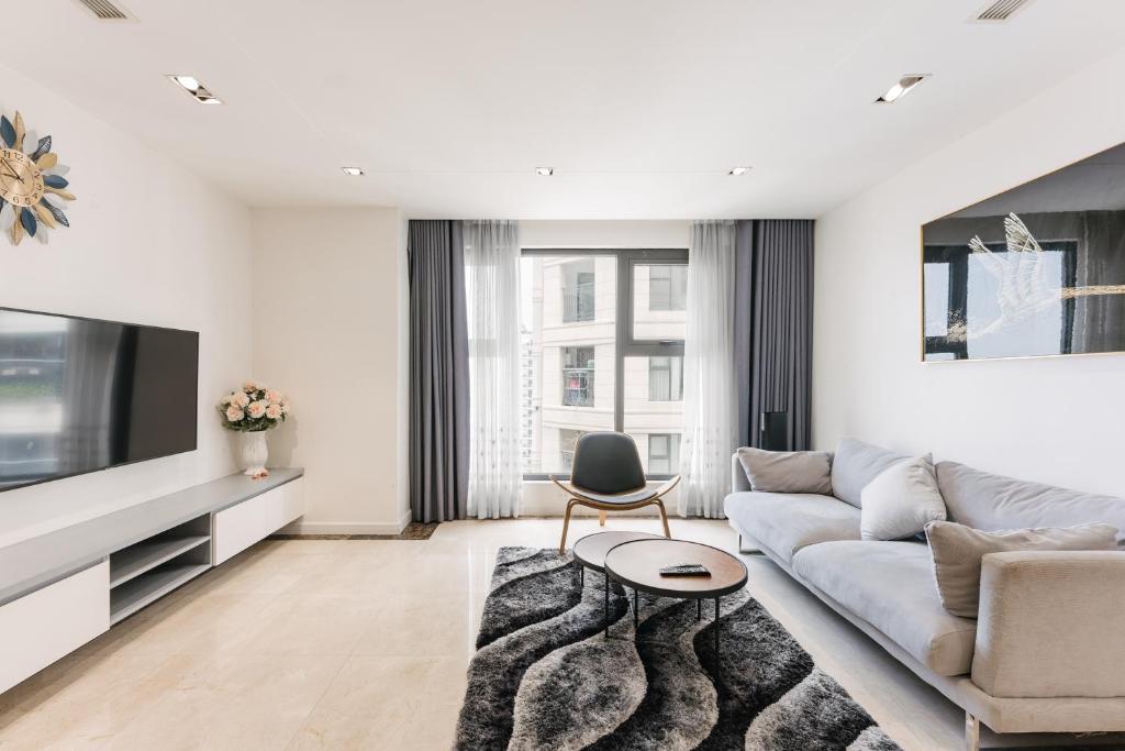 D'LEROI SOLEIL- 59 Xuan Dieu- Tay Ho- NEAR WESTLAKE IN HA NOI