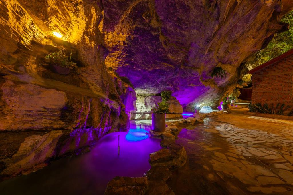 Trang An Central Homestay