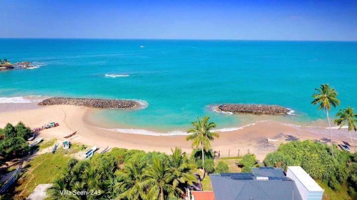 Sea Shell Villa Hikkaduwa - Ocean Front Villa photo 2